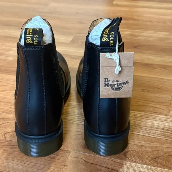 Dr. Martens 2976 Smooth Leather Chelsea Boots - US Women 9 Men 8 Black 11853001 - Picture 11 of 15